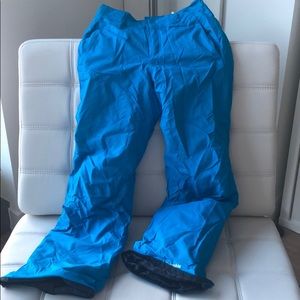 Never worn Columbia ski pants